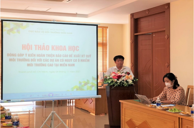 Ông Lê Hồng Dương - Phó Cục trưởng Cục BVMT miền Nam phát biểu tại Hội thảo